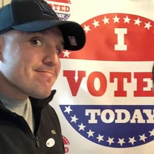 Meet your Posher, Victor